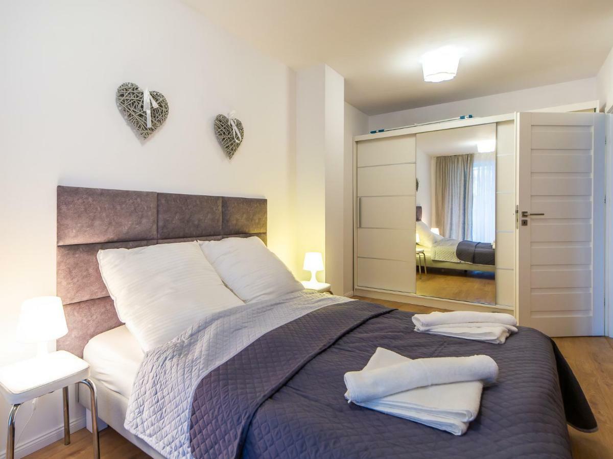 Solmare Apartments 코워브제크 외부 사진